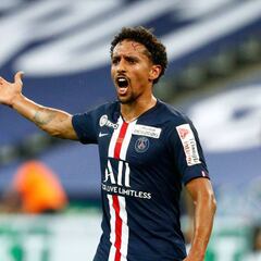 Marquinhos apunta al centro del campo contra la Atalanta por la baja de Verratti