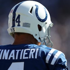 Adam Vinatieri pensaría en el retiro tras mal arranque de año