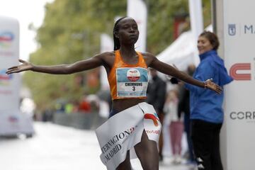 Loice Chemnung, campeona femenina.