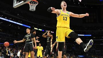 Horario, TV y c&oacute;mo ver Loyola Chicago - Michigan. Todas las acciones las podr&aacute;s seguir minuto a minuto. Final Four Semifinal NCAA Basketball 31 de marzo