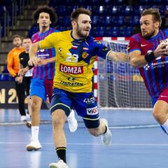 Talant Dujshebaev vuelve a derribar las murallas del Palau