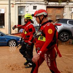 La estafa que están llevando a cabo los ladrones en la zona cero de la DANA: se hacen pasar por bomberos
