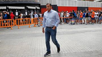 Anil Murthy, en las taquillas de Mestalla.