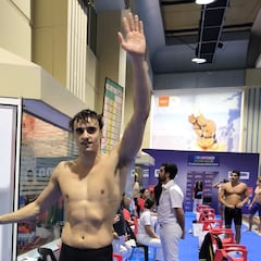 Coll va de récord en récord entre Hugo, Pérez-Godoy y De Celis