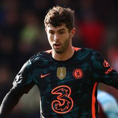 Chelsea boss praises Pulisic but says he still needs more focus