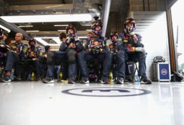 Miembros del equipo Infiniti Red Bull Racing.