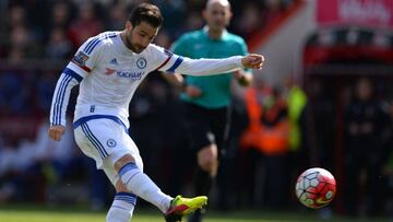 Cesc durante un partido con el Chelsea.