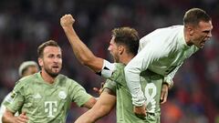 Bayern Munich's German midfielder #08 Leon Goretzka (C) celebrates scoring the 2-1 goal with his team-mates Bayern Munich's English forward #09 Harry Kane (L) and Bayern Munich's German midfielder #06 Joshua Kimmich during the German first division Bundesliga football match between FC Bayern Munich and Bayer 04 Leverkusen in Munich, southern Germany on September 15, 2023. (Photo by CHRISTOF STACHE / AFP) / DFL REGULATIONS PROHIBIT ANY USE OF PHOTOGRAPHS AS IMAGE SEQUENCES AND/OR QUASI-VIDEO