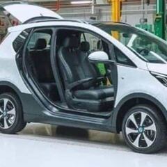 Revelan cuántos modelos se venderán de olinia, el auto eléctrico fabricado en México
