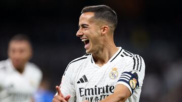 Lucas Vázquez celebra el gol que le anotó la temporada pasada al Alavés.