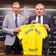 Óscar Arias, presentado como director deportivo del Cádiz