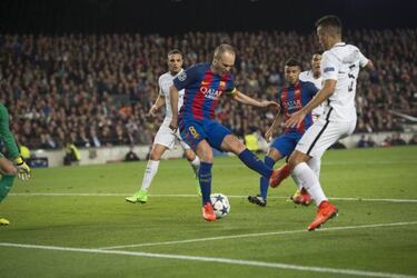 Iniesta turns down €35 million a season offer from China