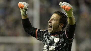 Toño, durante un partido del Rayo.