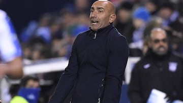 Abelardo, entrenador del Alavés.