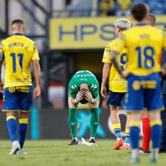 Las Palmas no gana ni contra 11, ni contra 10 ni contra 9