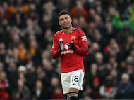 Manchester United's Brazilian midfielder #18 Casemiro applauds as he is substituted off during the English Premier League football match between Manchester United and Fulham at Old Trafford in Manchester, north west England, on February 1, 2026. (Photo by Paul ELLIS / AFP) / RESTRICTED TO EDITORIAL USE. No use with unauthorized audio, video, data, fixture lists, club/league logos or 'live' services. Online in-match use limited to 120 images. An additional 40 images may be used in extra time. No video emulation. Social media in-match use limited to 120 images. An additional 40 images may be used in extra time. No use in betting publications, games or single club/league/player publications. /