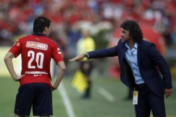 En 15 minutos Medellín eliminó al Tolima. Pérez, Hechalar y Monsalvo anotaron los goles de la victoria 3-1.