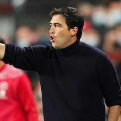 Iraola, a asaltar el Bernabéu con esparadrapos y un Rayo vertical