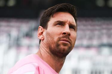 Los futbolistas que se sometieron a tratamientos estéticos para mejorar su imagen: ¿Los reconoces?