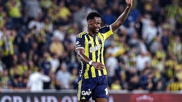 Así fue la operación de Fenerbahce por Jhon Durán