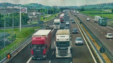 Los camioneros anuncian una huelga en la v¨ªspera de Navidad