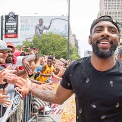 Oficial: una ronda más y Kyrie ya es jugador de los Celtics