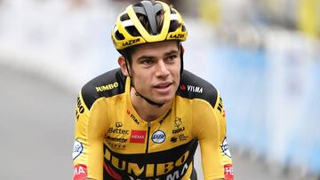 Wout Van Aert llega a meta en la octava etapa del Tour de Francia en Loudenvielle.