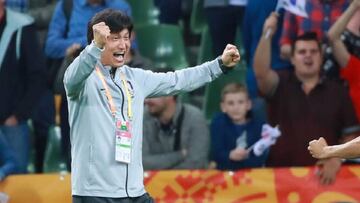 El seleccionador exige máxima concentración a sus jugadores y aseguró que aún no ha pensado los movimientos tácticos para el partido.