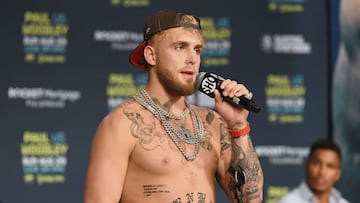 Jake Paul se encuentra listo para enfrentar el domingo al excampe&oacute;n de la UFC, Tyron Woodley, en ala ciudad de Cleveland. &iquest;Cu&aacute;nto dinero ganar&aacute; para el combate?