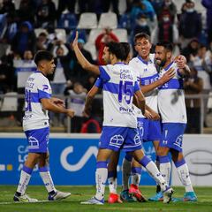 Lujos y dos asistencias: el inolvidable debut de Isla en la UC