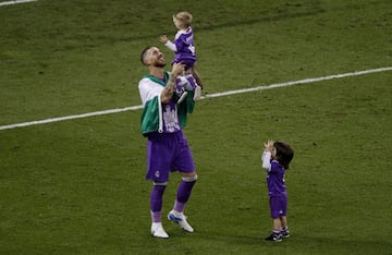 Sergio Ramos y sus hijos.