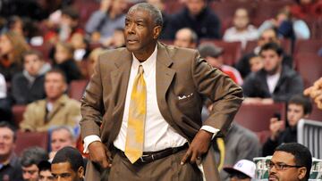 Jan 17, 2011; Philadelphia, PA, USA; Charlotte Bobcats head coach Paul Silas during the second quarter against the Philadelphia 76ers at the Wells Fargo Center. The 76ers defeated the Bobcats 96-92. Mandatory Credit: Howard Smith-US PRESSWIRE