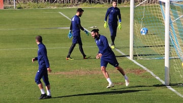 Sergio S&aacute;nchez durante un entrenamiento del C&aacute;diz. 