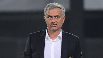 En Inglaterra acusan a Mourinho de desechar la UEL