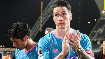 Cerezo y Gil Marín, encuentro con Fernando Torres en Japón