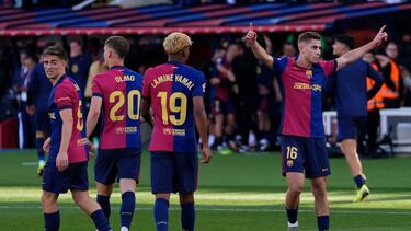 BARCELONA, 11/05/2025.-El delantero del Barcelona Fermín López celebra su gol, posteriormente anulado, contra Real Madrid, durante el partido de la jornada 35 de LaLiga EA Sports entre el Barcelona y el Real Madrid, este domingo en el Estadi Olímpic Lluís Companys.-EFE/ Siu Wu