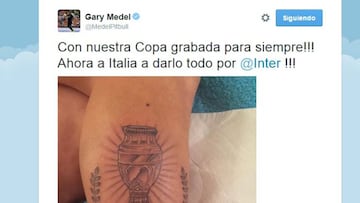 Gary Medel luce la Copa América en un tatuaje en su pierna