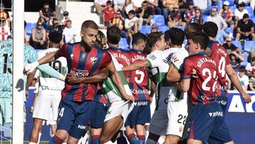 Resumen y goles del Huesca vs Elche, jornada 40 de LaLiga Hypermotion