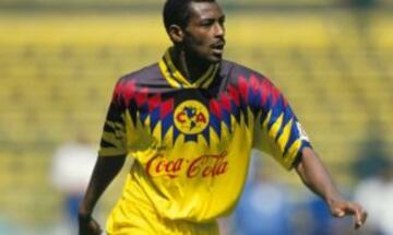 Omán Biyik poco tiempo en México pero se ganó el corazón de toda la afición americanista.