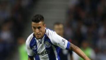 Cristian Tello con el Oporto