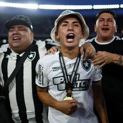 Almada anuncia su marcha al Lyon: “En Botafogo estaba todo bien para seis meses”