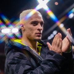 De galáctico a “payaso”