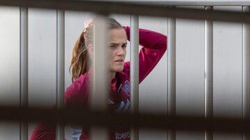 Irene Paredes, entre algodones