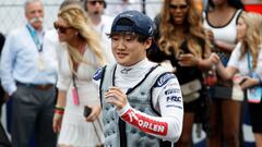 MIAMI, FLORIDA - MAY 07: Yuki Tsunoda of Japan and Scuderia AlphaTauri walks out onto the grid prior to the F1 Grand Prix of Miami at Miami International Autodrome on May 07, 2023 in Miami, Florida.   Chris Graythen/Getty Images/AFP (Photo by Chris Graythen / GETTY IMAGES NORTH AMERICA / Getty Images via AFP)