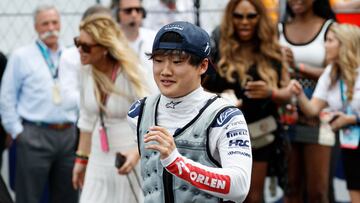 MIAMI, FLORIDA - MAY 07: Yuki Tsunoda of Japan and Scuderia AlphaTauri walks out onto the grid prior to the F1 Grand Prix of Miami at Miami International Autodrome on May 07, 2023 in Miami, Florida.   Chris Graythen/Getty Images/AFP (Photo by Chris Graythen / GETTY IMAGES NORTH AMERICA / Getty Images via AFP)