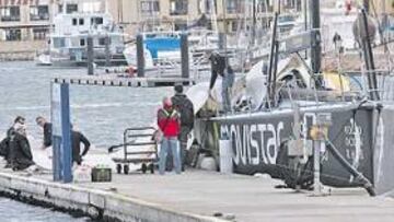<b>DE PASO POR PORTUGAL. </b>El Movistar está anclado en Portimao para poder evaluar los daños estructurales de la embarcación.