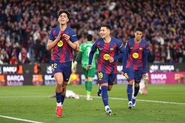 Celebración de Marc Bernal en el tercer gol del encuentro, supuso el 3-0 en el marcador.