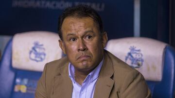 El peruano se mantiene en el timón de La Franja a pesar de que ha perdido casi la mitad de partidos que ha disputado desde que llegó al equipo.