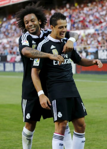 Chicharito y el lateral brasileño coincidieron en la campaña 2014-15 en el Real Madrid. 