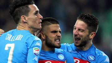 Insigne y Reina refuerzan el liderato del N¨¢poles